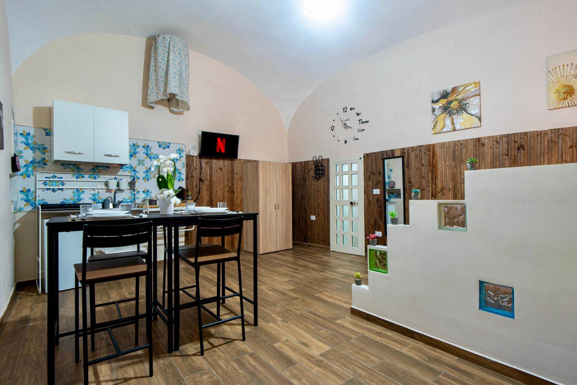 Spaccanapoli 3min - Charming Typical Flat