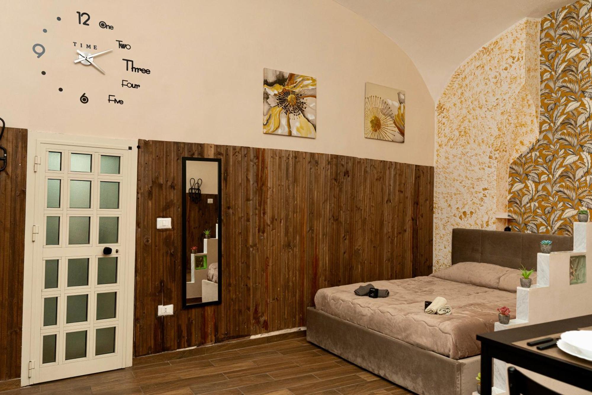 Appartamento Spaccanapoli 3min - Charming Typical Flat *